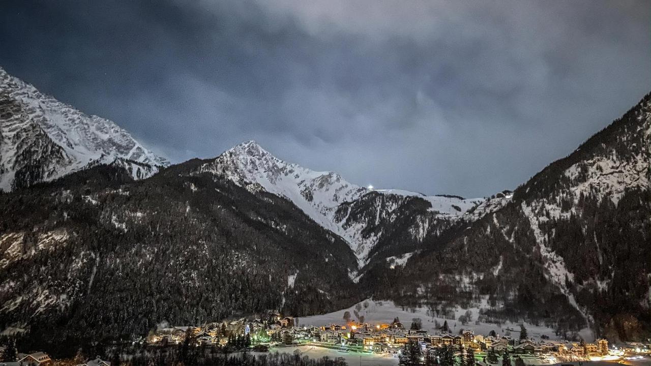Appartamento L'Atelier Du Temps - Hemmet Courmayeur Esterno foto