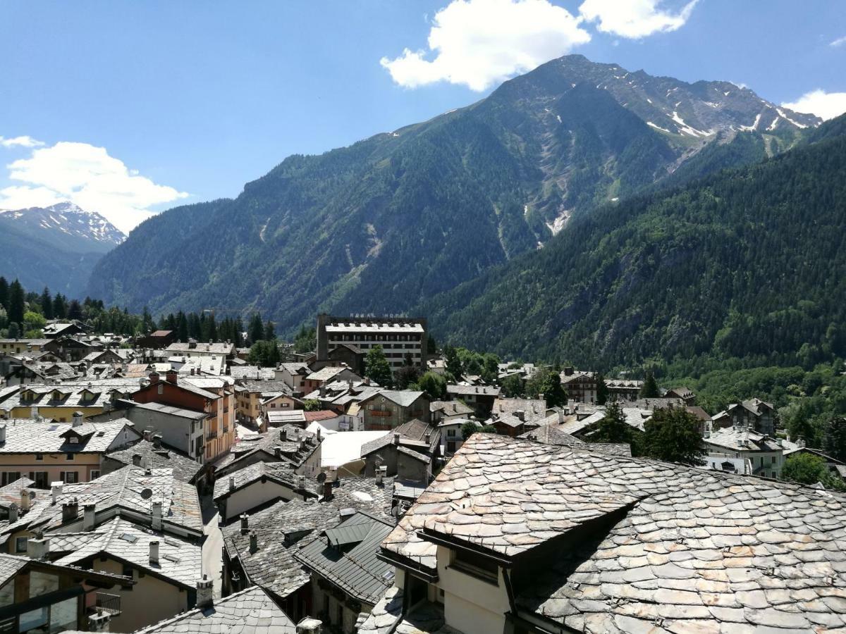 Appartamento L'Atelier Du Temps - Hemmet Courmayeur Esterno foto