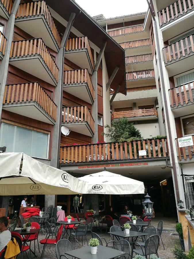 Appartamento L'Atelier Du Temps - Hemmet Courmayeur Esterno foto